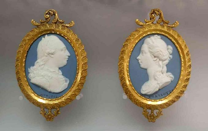 Wedgwood Cameo του βρετανικού βασιλιά Γιώργου Γ 'και της Βασίλισσας Σαρλότ