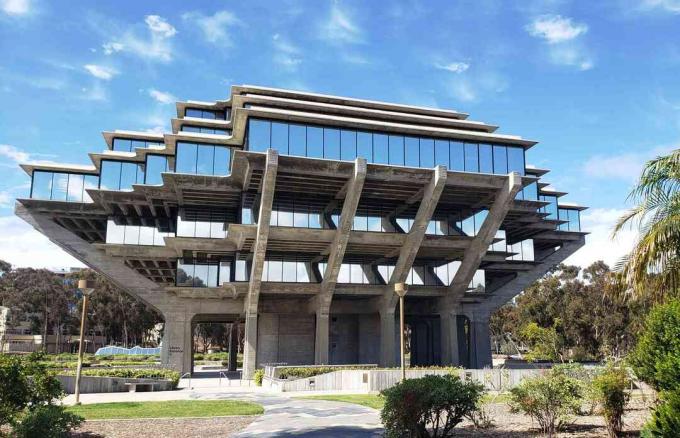 Βιβλιοθήκη Geisel στο UCSD