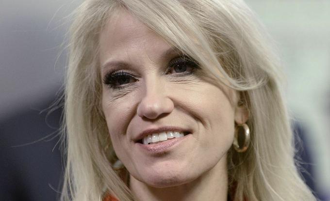 Η Kellyanne Conway είναι ανώτερος σύμβουλος Trump