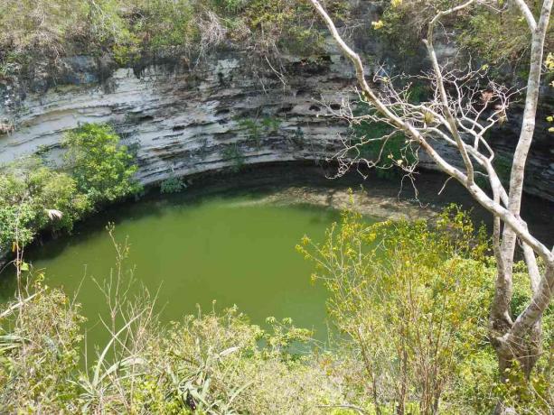 Μεγάλη Cenote στο Chichen Itza